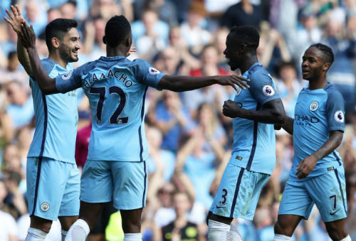 Tiêu điểm V5 NHA: Man City trên đỉnh, MU "dưới vực" Tiêu điểm V5 NHA: Man City trên đỉnh, MU "dưới vực"