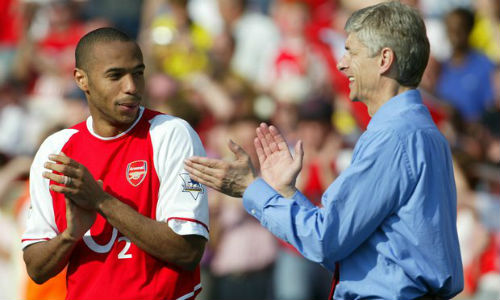 20 năm Wenger ở Arsenal: Công thần hay “ăn mày dĩ vãng” - 3