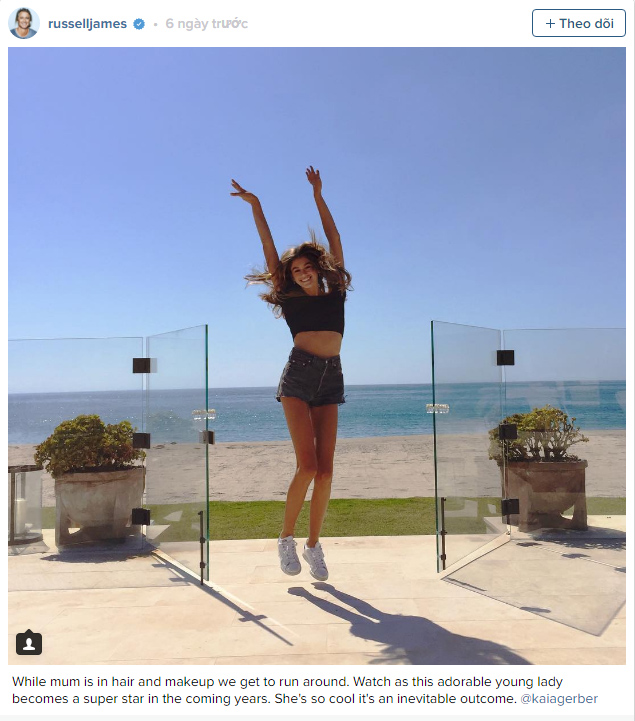 Siêu mẫu Cindy Crawford tung ảnh &#34;nóng&#34; ở tuổi 50 - 4