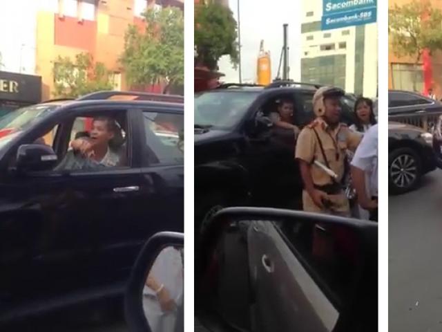 Phạt Hải quan 14 triệu vụ xe biển xanh đi ngược chiều