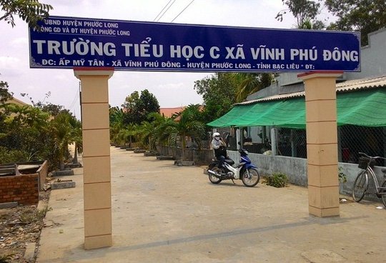 Hiệu trưởng dâm ô 7 nữ sinh tiểu học Hiệu trưởng dâm ô 7 nữ sinh tiểu học