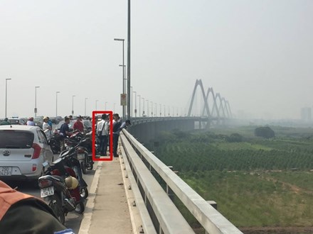Vụ PV xô xát với công an: Hiện trường có phải “bí mật nhà nước”? Vụ PV xô xát với công an: Hiện trường có phải “bí mật nhà nước”?