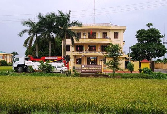 Sắm xe đặc chủng 3 tỉ đồng để... phơi nắng Sắm xe đặc chủng 3 tỉ đồng để... phơi nắng