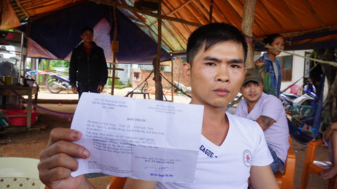 TNGT 4 người chết ở Kon Tum: Rắc rối cứu mình trước HIV TNGT 4 người chết ở Kon Tum: Rắc rối cứu mình trước HIV