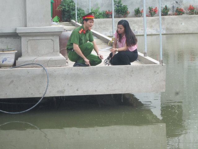 Vụ 4 người trong 1 dòng họ chết đuối: Đại tang nơi Sở Hạ Vụ 4 người trong 1 dòng họ chết đuối: Đại tang nơi Sở Hạ