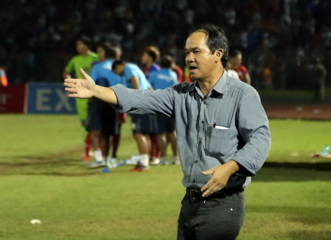 Canh bạc cuối cùng của bầu Đức - 1