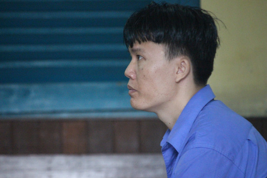 Nam thanh niên đâm chết tình địch bị tấn công tại tòa Nam thanh niên đâm chết tình địch bị tấn công tại tòa