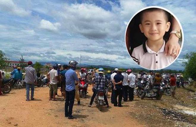 Nóng 24h qua: Hiện trường gây “sốc” vụ bé trai mất tích ở Quang Bình Nóng 24h qua: Hiện trường gây “sốc” vụ bé trai mất tích ở Quang Bình