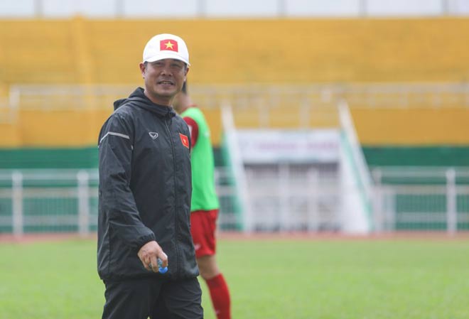 Không sợ đối thủ ở SEA Games, chỉ lo hàng công tịt ngòi - 1