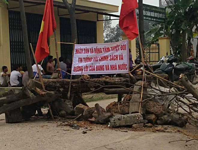 14 cựu cán bộ Đồng Tâm giao đất trái phép, vụ lợi ra sao? 14 cựu cán bộ Đồng Tâm giao đất trái phép, vụ lợi ra sao?