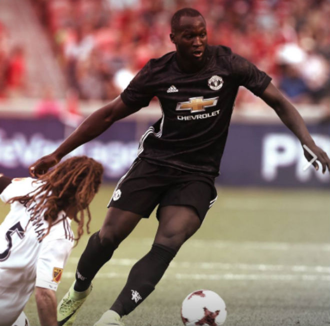 MU - Real Salt Lake: "Bom tấn" nhả đạn, thẻ đỏ trớ trêu MU - Real Salt Lake: "Bom tấn" nhả đạn, thẻ đỏ trớ trêu