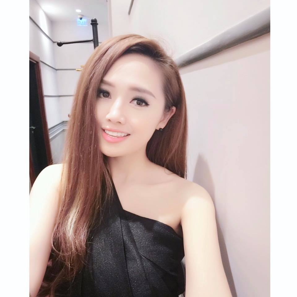 Gu mặc nữ tính của MC VTV có mối tình đồng giới gây xôn xao - 5