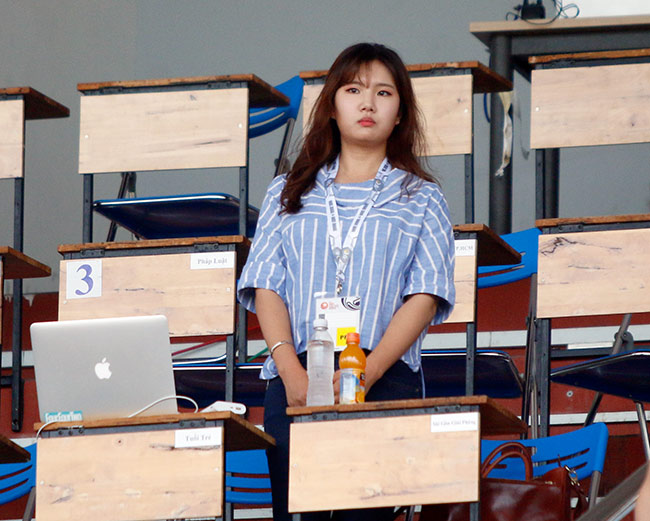 Nữ phóng viên xinh đẹp Hàn Quốc "phải lòng" Công Phượng Nữ phóng viên xinh đẹp Hàn Quốc "phải lòng" Công Phượng