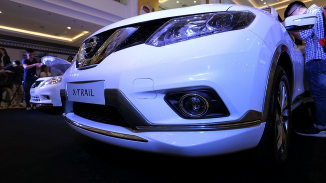 X-Trail Premium L gia tăng phụ kiện để cạnh tranh CX-5 - 2