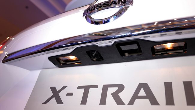 X-Trail Premium L gia tăng phụ kiện để cạnh tranh CX-5 - 8