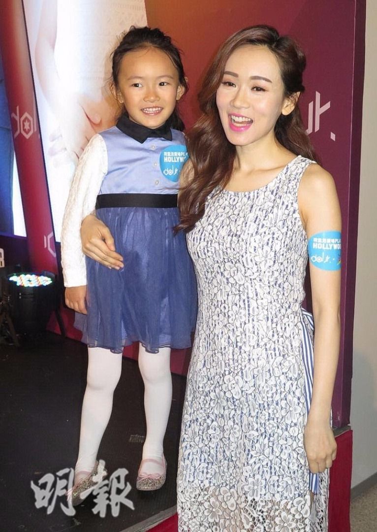 3 hoa hậu tài sắc Hồng Kông: Kẻ làm gái bia ôm, người khổ vì bệnh hiểm nghèo - 10