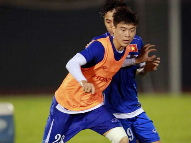 Duy Mạnh đẩy Tuấn Anh lên ghế dự bị - 1