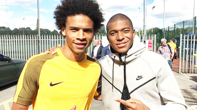 Mbappe 180 triệu euro đến Manchester, Real – Barca “phát hoảng” Mbappe 180 triệu euro đến Manchester, Real – Barca “phát hoảng”