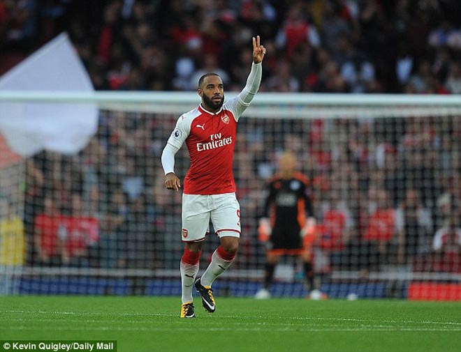 “Bom tấn” 52 triệu bảng Arsenal: 94 giây khắc tên lịch sử Ngoại hạng Anh “Bom tấn” 52 triệu bảng Arsenal: 94 giây khắc tên lịch sử Ngoại hạng Anh