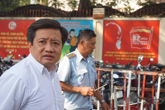 Ông Đoàn Ngọc Hải nói lý do “trảm” bãi xe bên hông UBND quận 1 Ông Đoàn Ngọc Hải nói lý do “trảm” bãi xe bên hông UBND quận 1