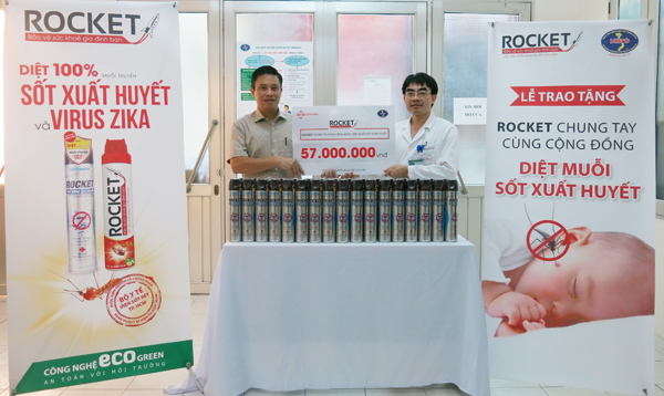Rocket và Bệnh viện Nhiệt Đới Trung Ương phát động chiến dịch diệt muỗi - 2