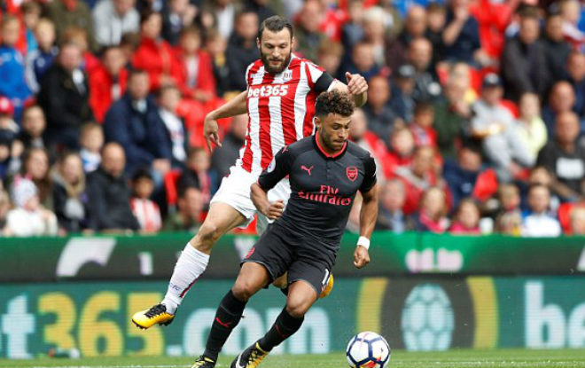 Stoke City - Arsenal: Đòn phủ đầu kết liễu Stoke City - Arsenal: Đòn phủ đầu kết liễu