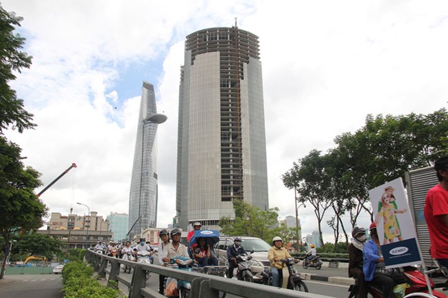 Cận cảnh cao ốc Saigon One Tower bị thu giữ để xử lý nợ - 1