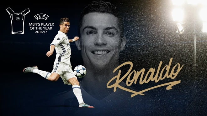Cầu thủ hay nhất châu Âu: Ronaldo áp đảo Messi, lập "hattrick" Cầu thủ hay nhất châu Âu: Ronaldo áp đảo Messi, lập "hattrick"