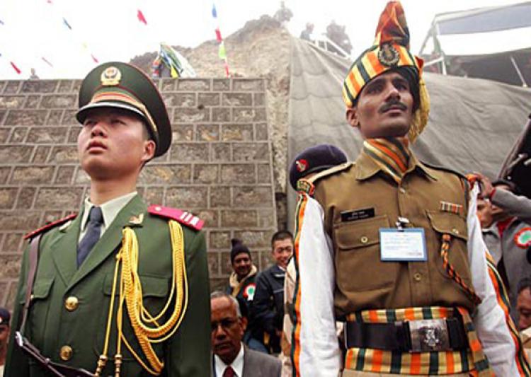 Ấn Độ không lùi bước, TQ lôi kéo Bhutan bằng 10 tỷ USD - 2