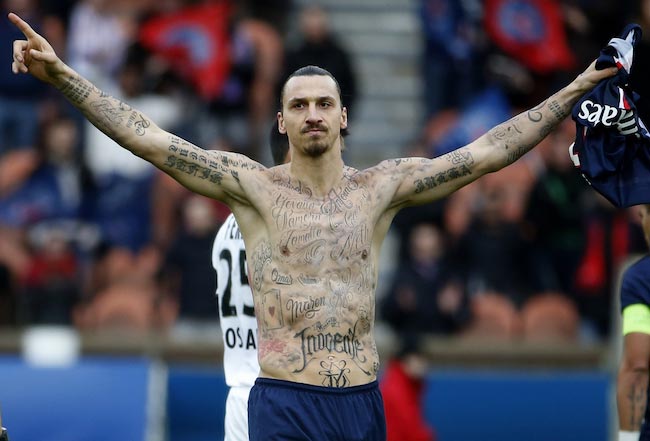 Đã luyện cơ bắp phải như &#34;gã điên sân cỏ&#34; Zlatan Ibrahimovic - 4