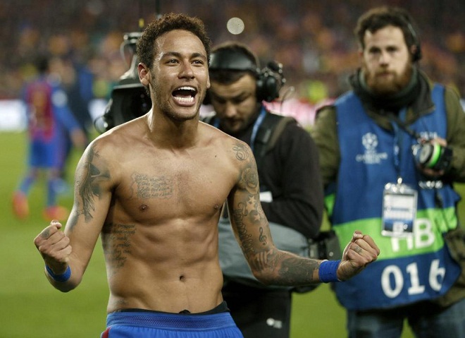 Neymar: Từ gầy trơ xương sườn tới mỹ nam cơ bắp &#34;chất lượng vàng&#34; - 9
