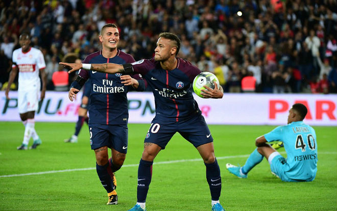 Fan MU có sốc: Neymar 198 triệu bảng kém xa R.Giggs giá 2 tỷ bảng Fan MU có sốc: Neymar 198 triệu bảng kém xa R.Giggs giá 2 tỷ bảng