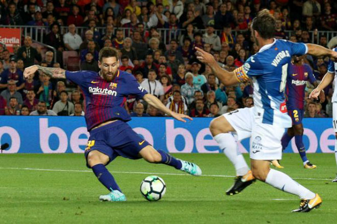 Vắng Ronaldo, Messi nối dài kỉ lục giúp Barca lên đỉnh - 1