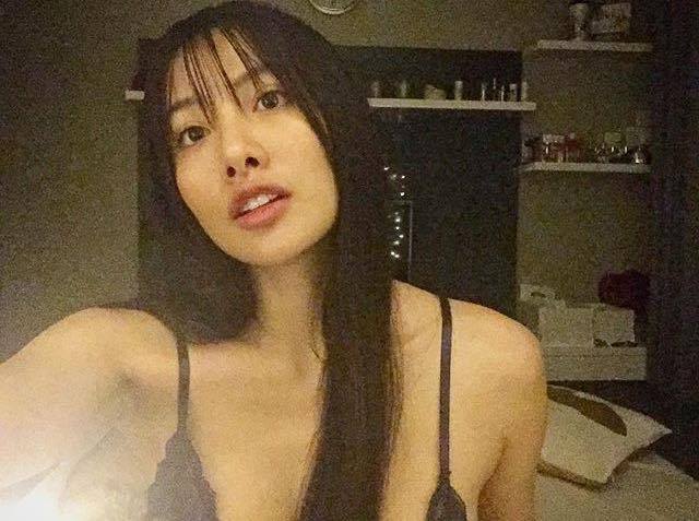 Elly Trần và dàn sao Việt đọ sexy trong phòng tắm - 5