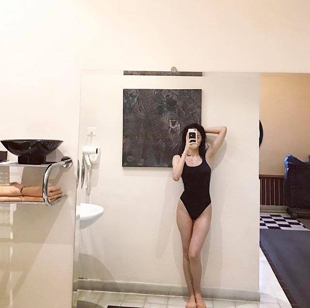 Elly Trần và dàn sao Việt đọ sexy trong phòng tắm - 12