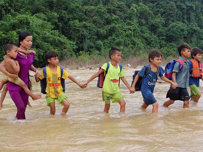15 năm bơi qua sông tìm con chữ - 1