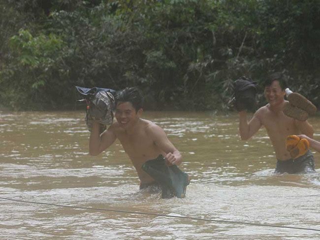 15 năm bơi qua sông tìm con chữ - 2