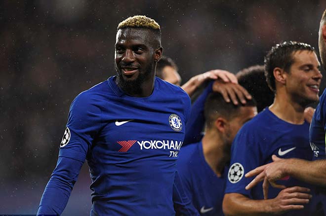 Cúp C1 khai màn bùng nổ: Siêu sao tỏa sáng, bàn thắng như mưa - 13