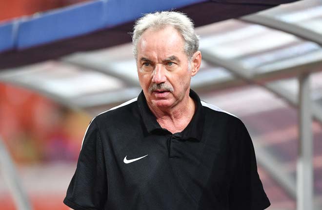 Báo châu Á: Alfred Riedl dẫn dắt ĐT Việt Nam, tại sao không? 2 Báo châu Á: Alfred Riedl dẫn dắt ĐT Việt Nam, tại sao không? 2