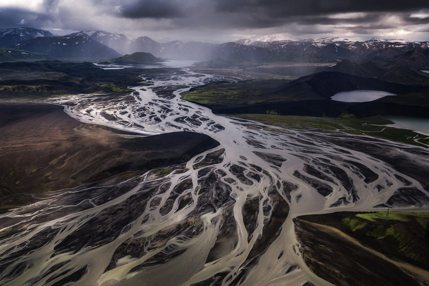 Khám phá Iceland, bước chân vào thế giới ngoạn mục của &#34;Trò chơi Vương quyền” - 14