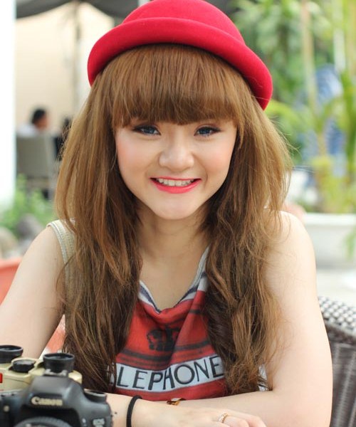 Không kém chị, em gái Angela Phương Trinh cũng có bờ môi "ảo thuật" - 12