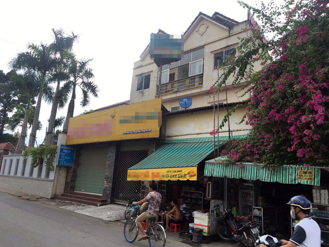 Cô gái đau đớn phát hiện bạn trai chết trên giường trong nhà nghỉ Cô gái đau đớn phát hiện bạn trai chết trên giường trong nhà nghỉ