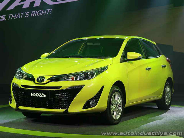 Toyota Yaris 2017 có giá khởi điểm 329 triệu đồng Toyota Yaris 2017 có giá khởi điểm 329 triệu đồng