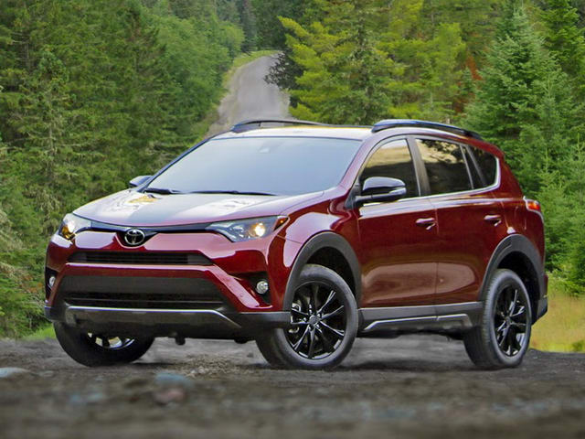 Toyota RAV4 Adventure có giá từ 652 triệu đồng Toyota RAV4 Adventure có giá từ 652 triệu đồng