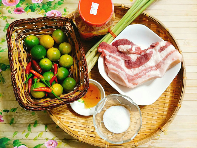 Công thức làm thịt ba chỉ lắc quất, món ăn đang khiến chị em "phát cuồng" - 2