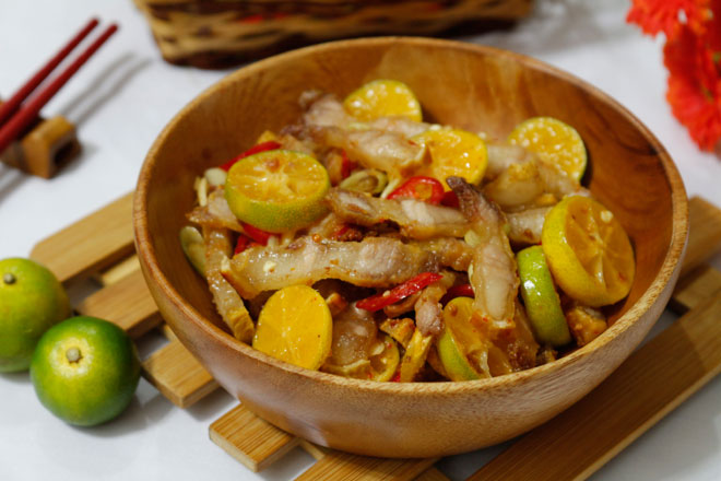 Công thức làm thịt ba chỉ lắc quất, món ăn đang khiến chị em "phát cuồng" - 9