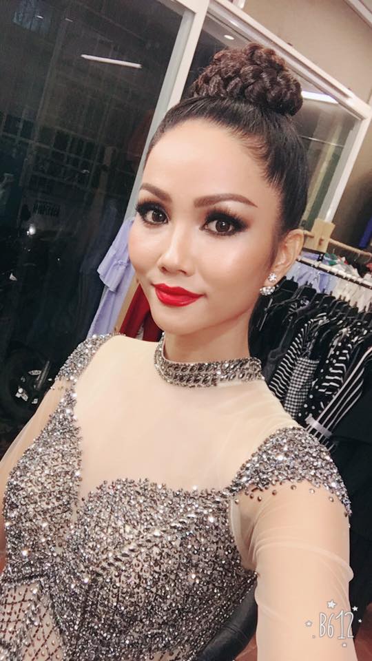 Cô gái Ê Đê nóng bỏng thi hoa hậu Hoàn vũ, từ chối đại gia, cân nhắc thiếu gia - 10