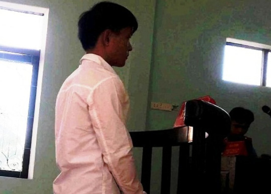 Nữ sinh lớp 9 ở nhà một mình, hàng xóm nhiều lần sang “quan hệ” Nữ sinh lớp 9 ở nhà một mình, hàng xóm nhiều lần sang “quan hệ”
