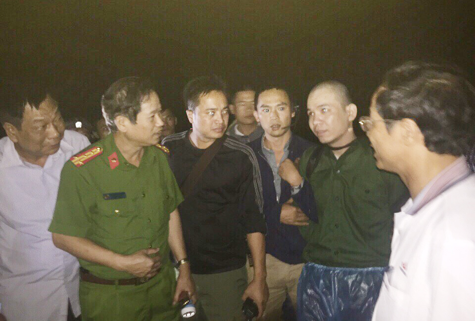 Vụ 2 tử tù bỏ trốn: Người tiếp tế bị bắt, tử tù như con hổ đói trong rừng Vụ 2 tử tù bỏ trốn: Người tiếp tế bị bắt, tử tù như con hổ đói trong rừng