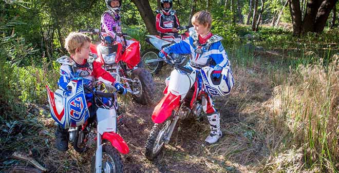 Honda CRF50F - dirt bike cực chất cho "TRẺ TRÂU" Honda CRF50F - dirt bike cực chất cho "TRẺ TRÂU"